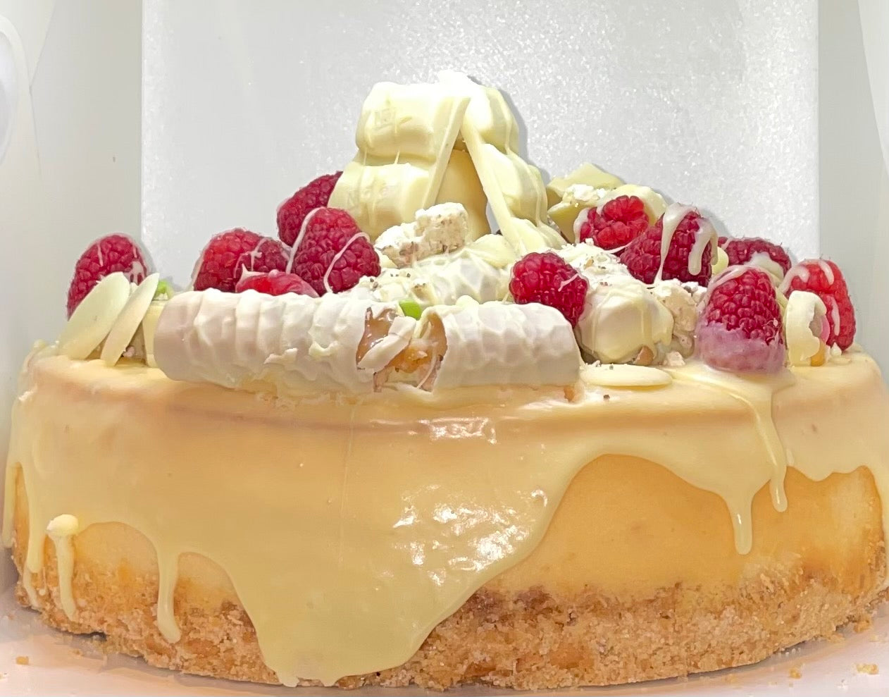 Raspberry and White Chocolate Deluxe Cheesecake